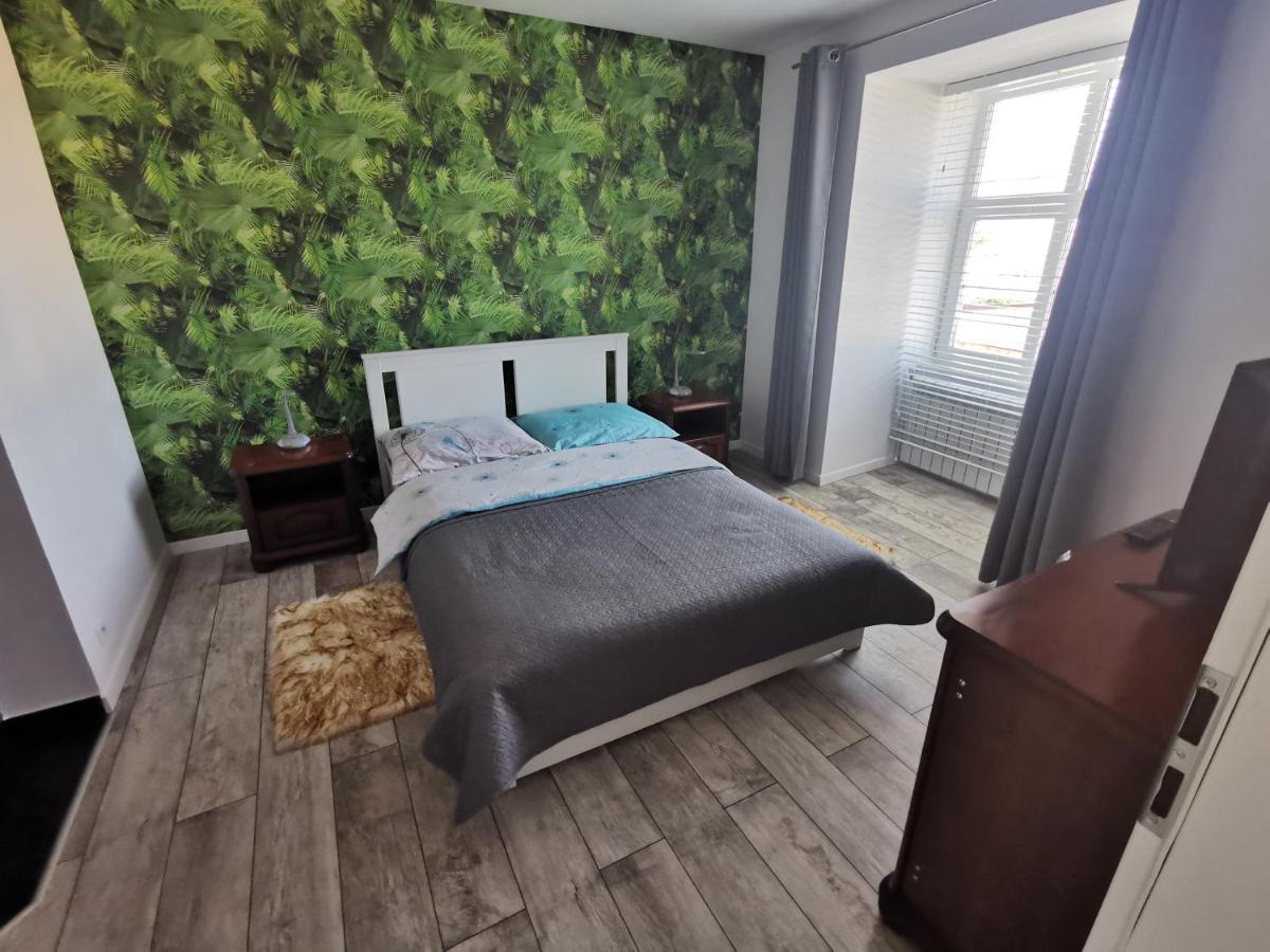 Pokoje Goscinne Straznica Jarosławiec Exterior foto