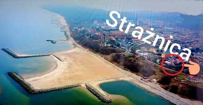 Pokoje Goscinne Straznica Jarosławiec Exterior foto